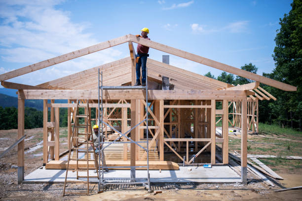 Best Roof Maintenance Services  in Wilton Manors, FL